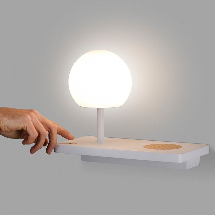 NIKO PC Right White Wall Lamp – Indoor LED Wall Lamp with Wireless Charger (Nahtrang, Faro Barcelona)